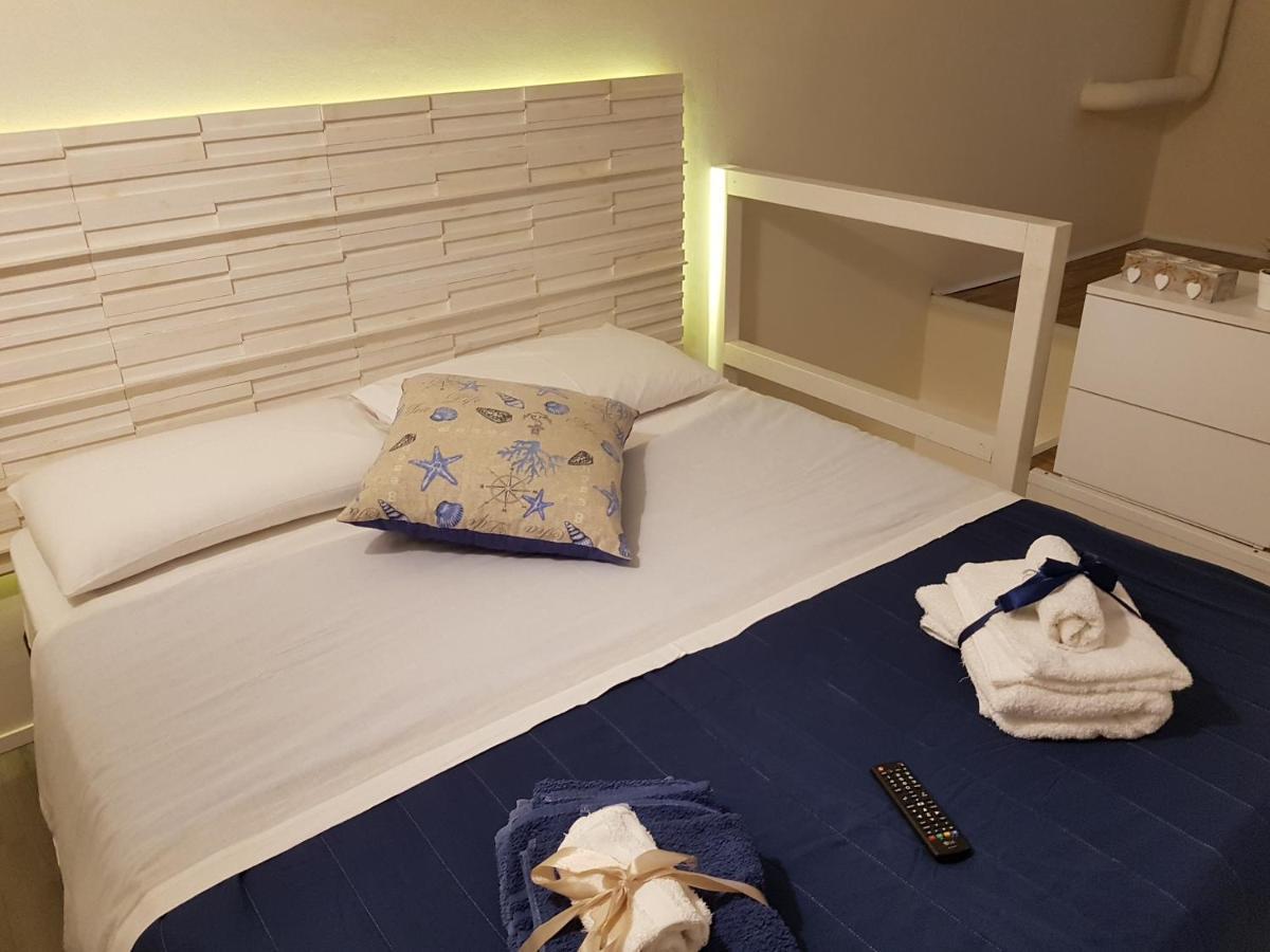 Philos - Appartements & Rooms Taranto Exterior foto